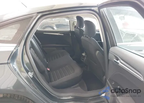 2015 Ford Fusion Se z USA, uszkodzony, nr VIN 3FA6P0H75FR251294